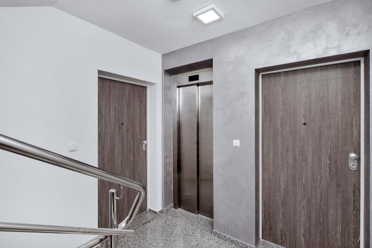Luxury Apartment Sidro With Free Beach Parking Макарска Екстериор снимка