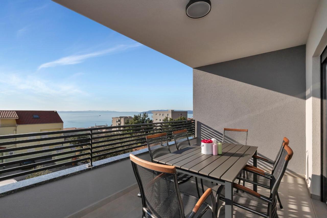 Luxury Apartment Sidro With Free Beach Parking Макарска Екстериор снимка